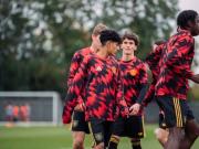 曼联青训新星加布里埃尔亮相一线队英超首秀受年龄限制足总杯或成突破口