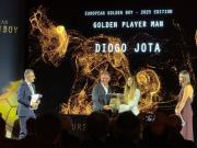 都灵金童奖缅怀若塔 遗孀代领奖项感动全场