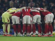 兵工厂领跑英超并完成豪门初考