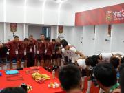 西安决战 U23国足硬碰硬挑战澳大利亚