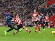 阿森纳：伤兵满营下的强势领跑与冠军展望