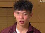 国足新星王钰栋：点球背后的沉稳与担当
