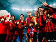 上海海港三连冠 老将吕文君抒发城市荣耀