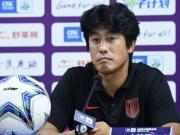 蓉城挑战泰山：伤病困扰下的客场硬仗
