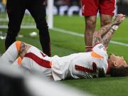 加拉塔萨雷官方：诺阿-朗右手拇指严重割伤，将在利物浦接受手术