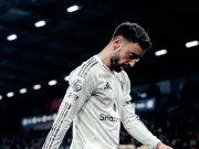 B费是本赛季英超首位创造100次机会的球员，比第二名多了41次