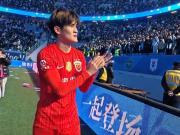 有情有义，刘祝润赛后向大连英博球迷谢场