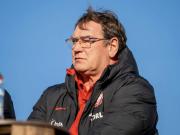 波兰主帅：瓦卢凯维奇因不接电话落选，回国家队只能等我下课