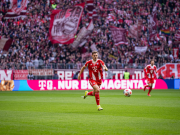 半场：拜仁2-0柏林联，奥利塞精彩破门，格纳布里建功