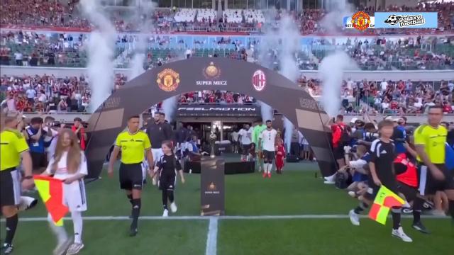14:35集锦：曼联2-4米兰，贡萨洛-拉莫斯、丘库埃泽两传一射宇宙Sports1702 播放