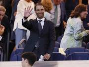 纳达尔现身伯纳乌观看马德里德比：这场比赛皇马必须赢下来