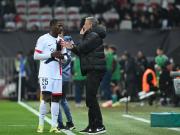 队报：门德斯对阵尼斯首发出任左边锋，可能在为踢红军做准备