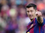 莱万：我正在考虑在巴萨的未来，目前还没做出任何决定