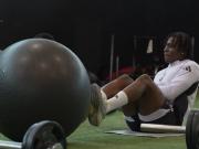 曼联官方：多古正在努力进行恢复训练，力争在本赛季回归