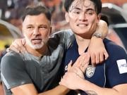  泰国主帅：感谢中国球迷的欢迎，中国队实力非常强劲