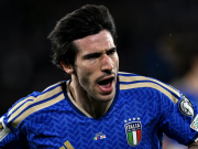 一球一助，托纳利意大利国家队生涯首次单场传射建功