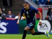 阿斯：拉菲尼亚今天将接受医学检查，他基本无缘下一场友谊赛