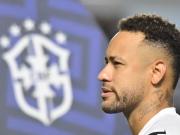 巴西环球体育：埃基蒂克进球后，部分球迷高喊了内马尔的名字