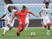  张玉宁本场数据：传射建功，成功争顶3次，送出1脚关键传球