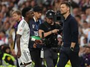 皇馬風(fēng)暴維尼修斯與阿隆索的無聲博弈 皇馬風(fēng)暴維尼修斯與阿隆索的無聲博弈