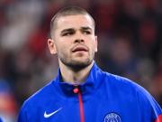 门将卢卡挑战巴黎 家人坚守平凡生活