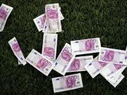 记者：意甲球队领到欧冠奖金，亚特兰大1200万、国米尤文100万