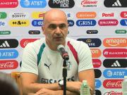 马丁内斯：我们选前锋很看重功能性，保利尼奥自己挣来了机会