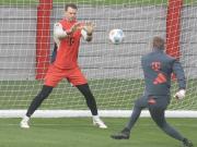 想看看自己的恢复情况，图片报：诺伊尔主动推迟了续约谈判