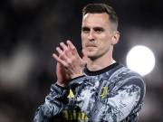 理疗师：米利克真的非常坚强，他在康复期一天都没放弃