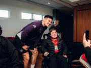 红魔温情暖卡灵顿