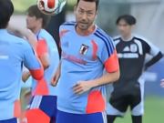 吉田麻也谈远藤退出：小事可能成巨大裂痕，需要格外小心
