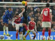  格林批评桑切斯：失误多，出球还差劲，你能为球队带来什么？