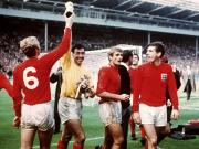 太阳报：英格兰传奇门将班克斯的世界杯奖牌与“世纪扑救”球衣即将拍卖