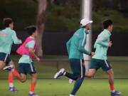 东体：个别老将留在国足除了能力，还有日常管理的榜样作用