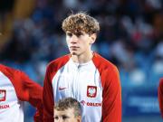  波兰青年国脚：我从小就是巴萨球迷；梦想是赢得金球奖