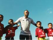 埃弗拉：本赛季进步最快的曼联球员很难选，我会选库尼亚