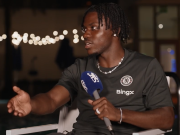 拉维亚：恩佐或詹姆斯最先来训练，队里嗓门最大的是库库