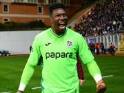 ESPN：若曼联获欧战资格奥纳纳工资将上涨，曼联担心难找下家