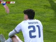 自基耶利尼以来，巴斯托尼是首位世预赛染红的意大利球员