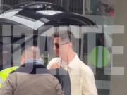 西媒：莱万已返回巴塞罗那，他已经收到了俱乐部的续约报价