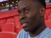 格伊：没想到踢日本会戴上队长袖标，这会是我反复回味的经历