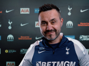 新帅报到，热刺主帅德泽尔比已抵达俱乐部