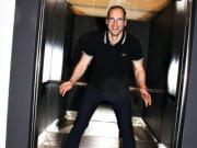 切赫：通过看法语版《老友记》学法语；小时候测智商是158