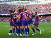 巴萨女足总分12-2皇马女足晋级欧冠半决赛，卡罗琳-汉森双响