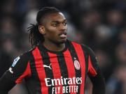 迪马：莱奥完成全部训练能出战那不勒斯，但不确定是否首发