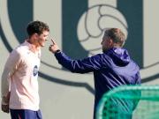 马卡：巴萨向克里斯滕森提出2年续约合同，薪资约为当前一半