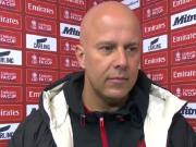 斯洛特谈伊萨克替补：希望他能赶上周三对阵巴黎的比赛