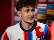 比朔夫：我训练里常射门比赛总找不到机会，今天总算做到了