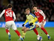 联赛杯之后是足总杯，阿森纳近两场比赛连丢两冠