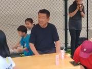 媒体人：崔康熙到青岛参加中韩青少年活动，精神状态不错